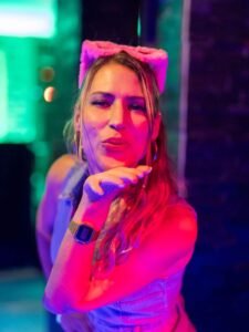 79ca57f2-bf95-4d5e-90bd-14be47532b42